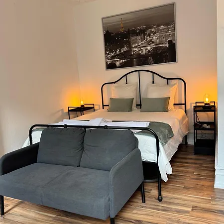 3 Piece Hyper Centre Appartement Straatsburg
