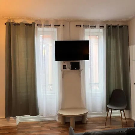 3 Piece Hyper Centre Appartement